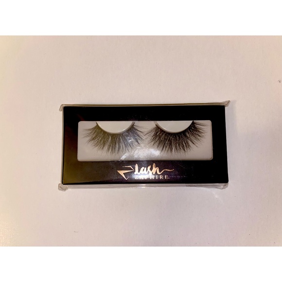 🎉LASH ZAPHIRE 3D PREMIUM MINK🎉 I'm A Diva💁🏼‍♀️ - Picture 1 of 3
